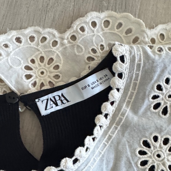 Zara Black Top with Cream Lace Bib Collar bow - Picture 6 of 10